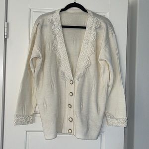 Beautiful Cream Cardigan!